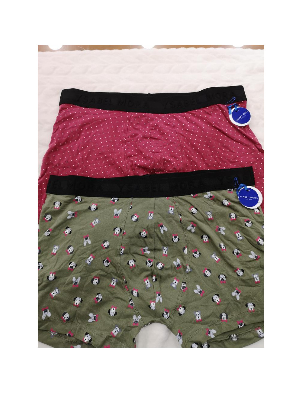 Calzoncillos boxer perritos y lunaritos blancos