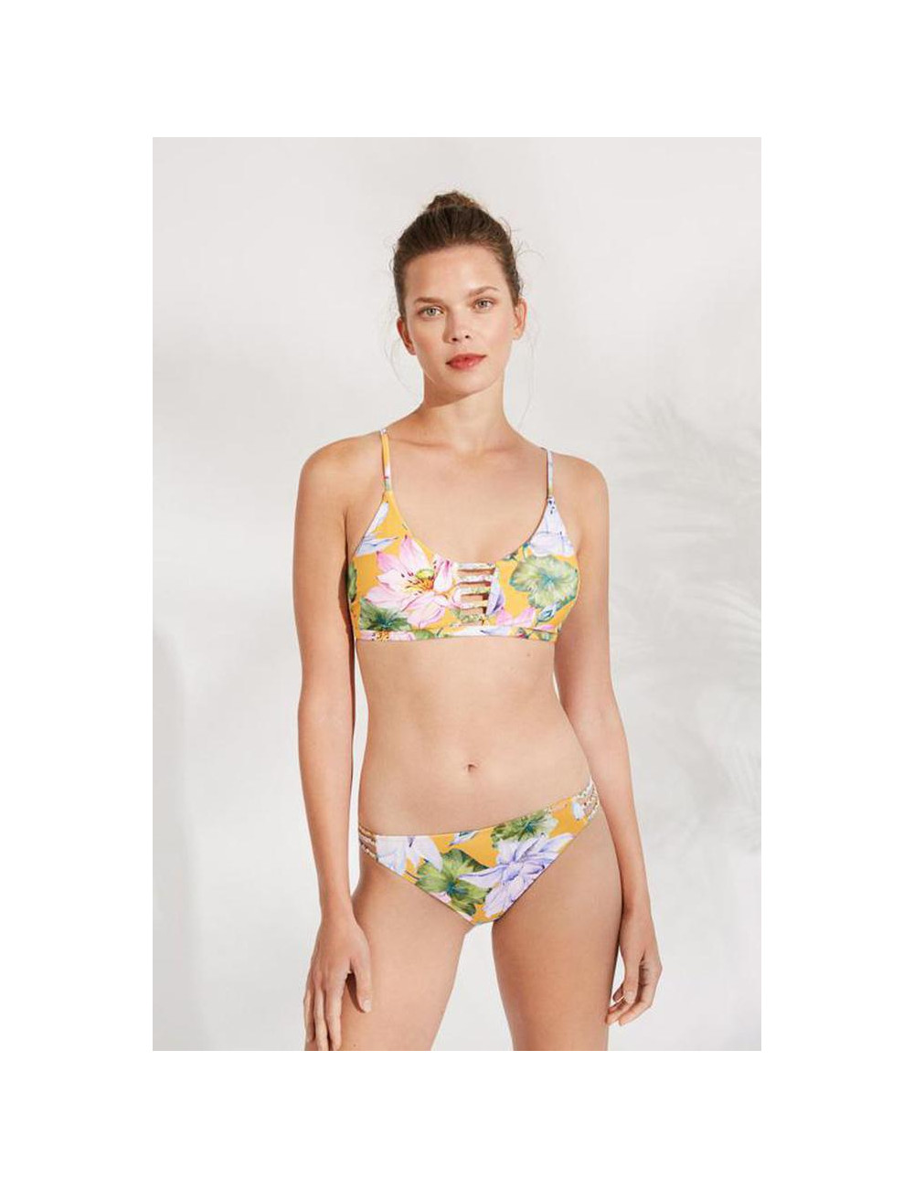 Bikini anudado espalda copa B 81801