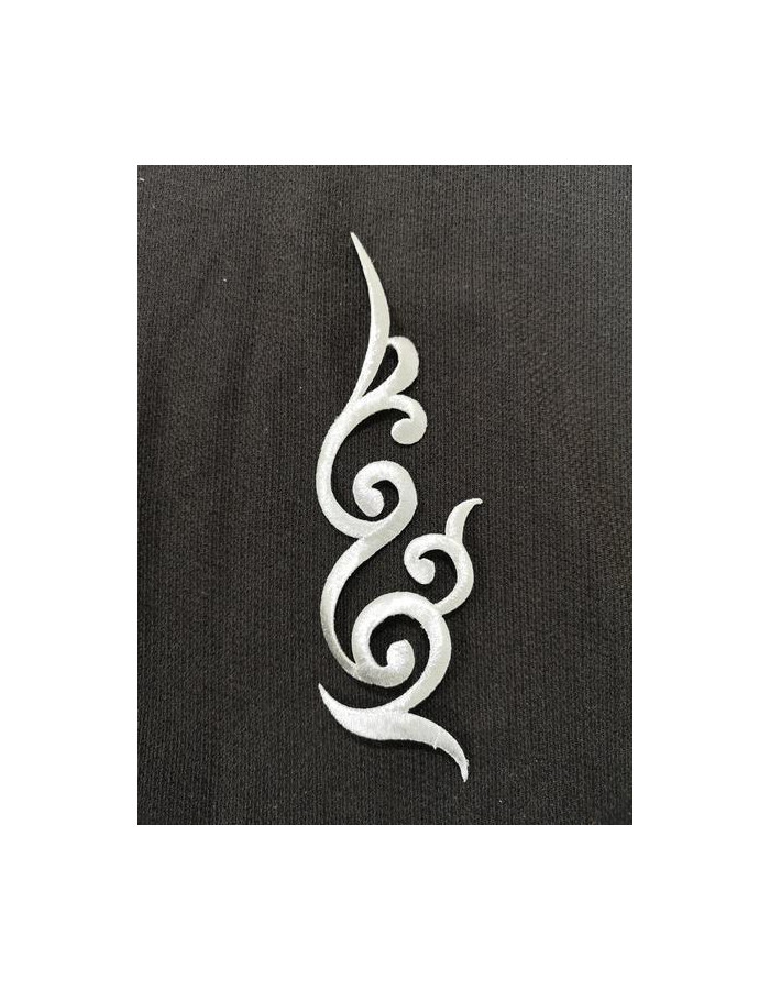 Aplicación Bordada Picos