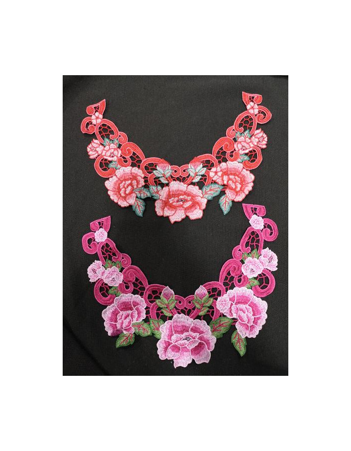 Aplicación Bordada Cuello