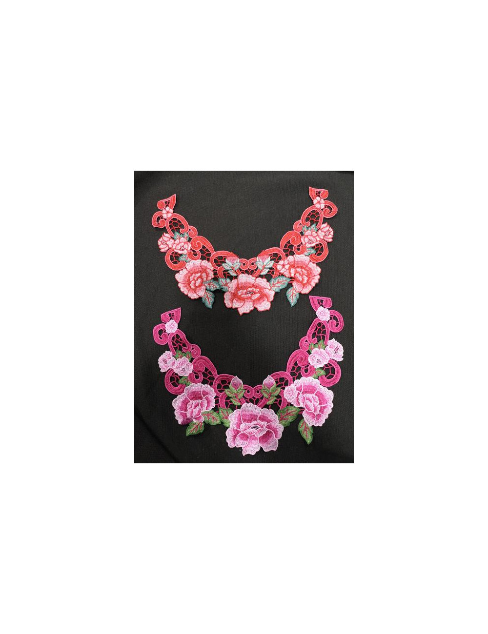 Aplicación Bordada Cuello 