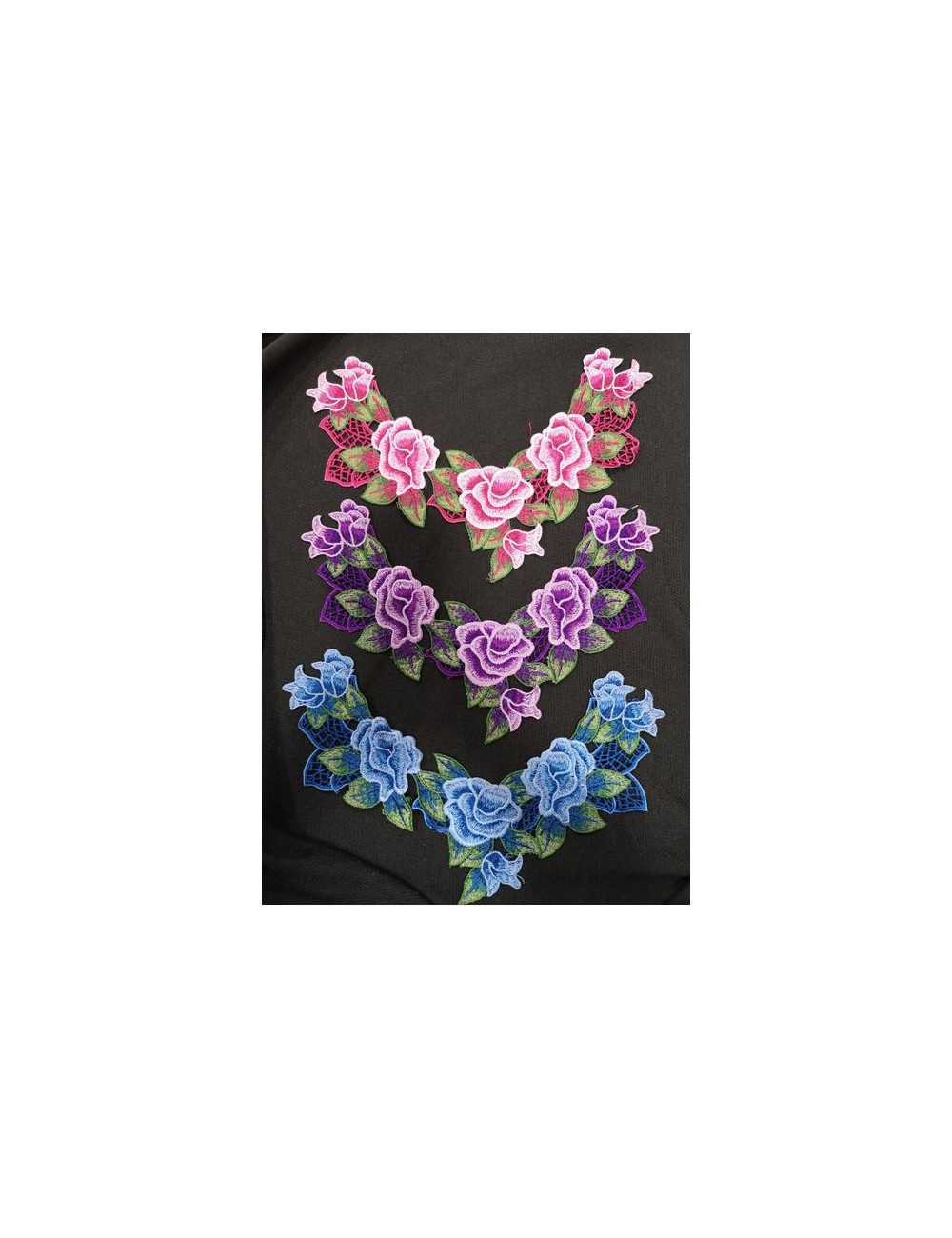 Aplicación Cuello Bordado 