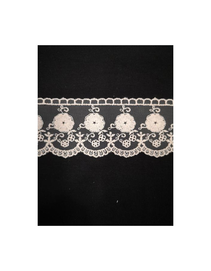 Tul Bordado Ramito y Flor